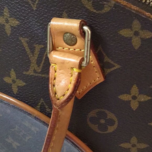 Louis Vuitton authentic Ellipse monogram key, bag - Picture 5 of 15